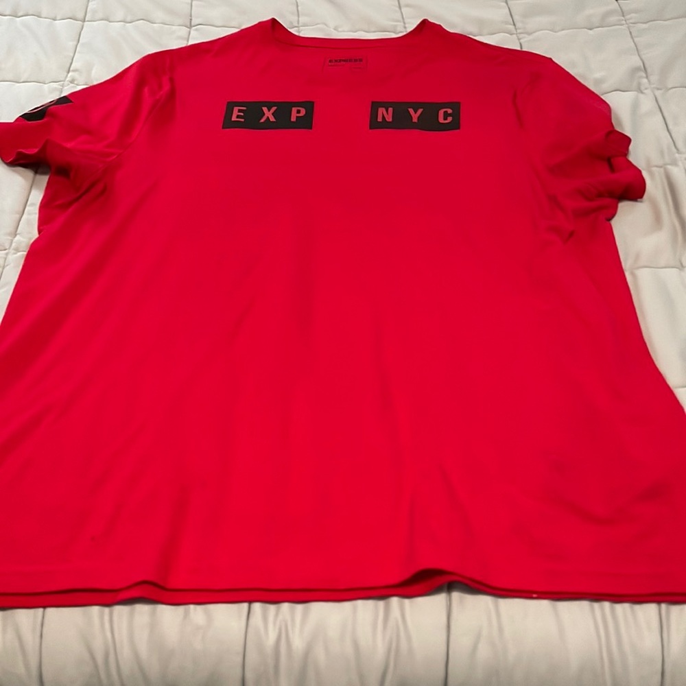 EXPRESS XL TEE